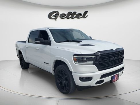 Used 2022 RAM 1500 Laramie AWD/4WD image 3