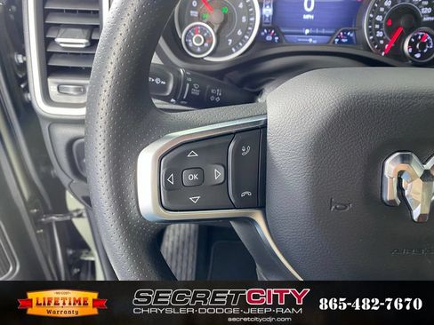 New 2026 RAM 1500 Express AWD/4WD image 16