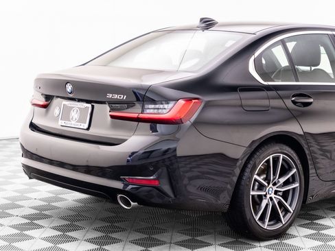 Used 2021 BMW 330i xDrive Sedan w/ Convenience Package AWD/4WD image 38