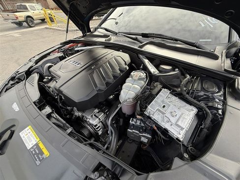 Used 2022 Audi A4 2.0T Premium Plus w/ Premium Plus Package image 42