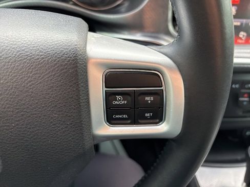 Used 2014 Dodge Charger R/T image 10