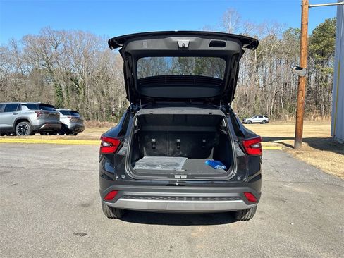 New 2026 Chevrolet Trax LT w/ Sunroof Package image 33