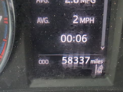 Used 2018 Toyota RAV4 Limited image 22