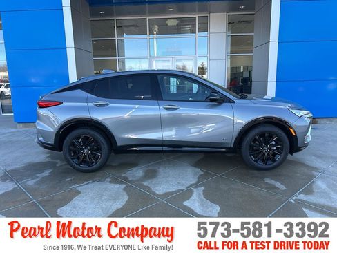 New 2026 Buick Envista Sport Touring image 3