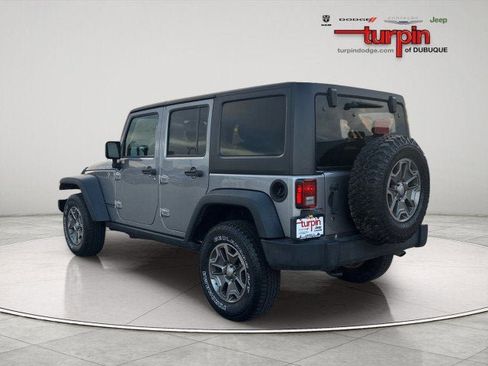 Used 2017 Jeep Wrangler Unlimited Rubicon w/ Cold Weather Group image 3