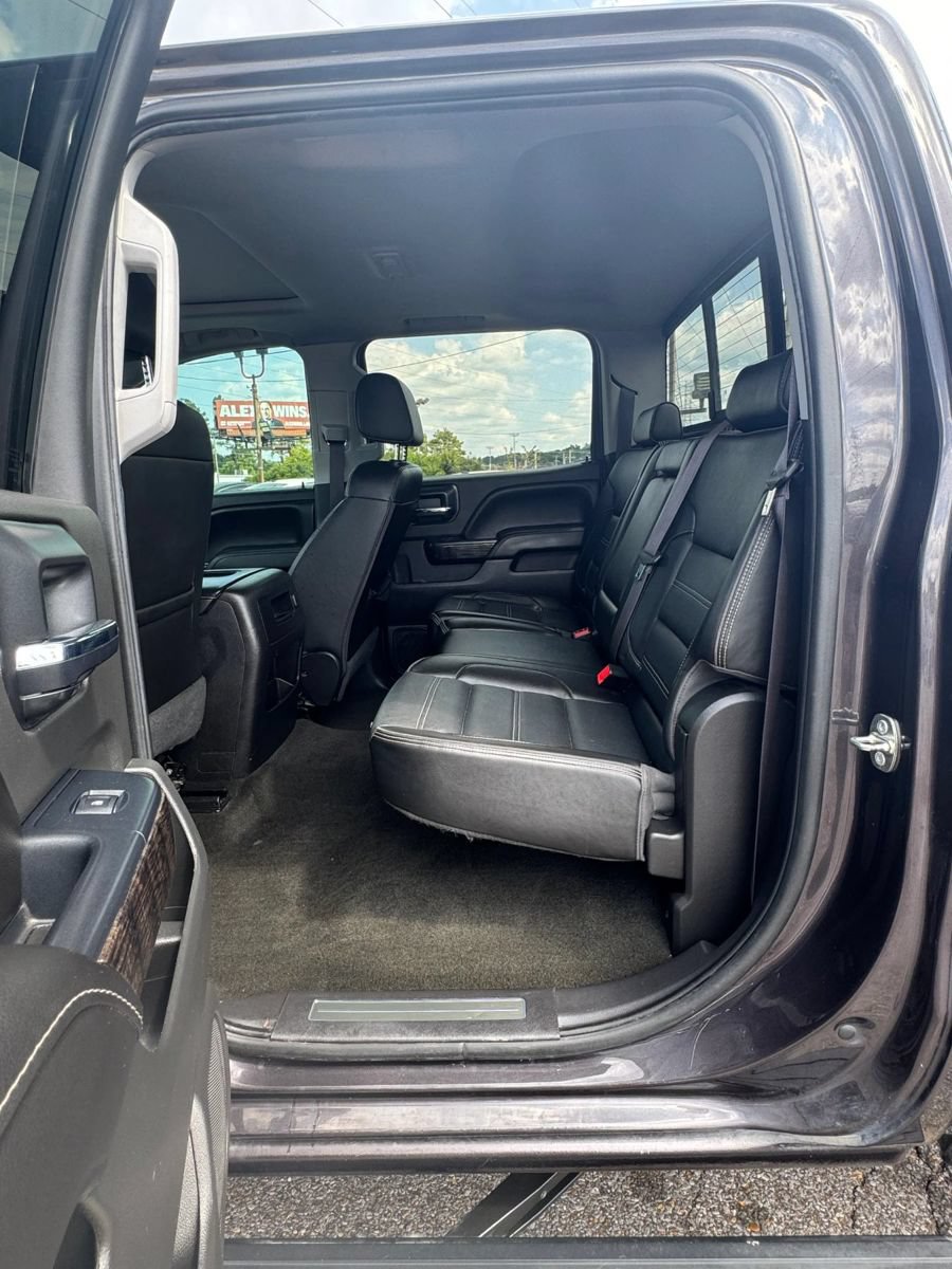 Used 2016 GMC Sierra 1500 Denali w/ Enhanced Driver Alert Package AWD/4WD image 16