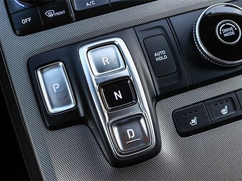 Used 2021 Hyundai Palisade Limited image 24