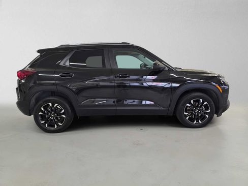 Used 2023 Chevrolet TrailBlazer LT FWD image 6