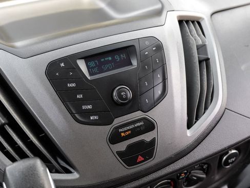 Used 2018 Ford Transit 250 148 Low Roof image 19