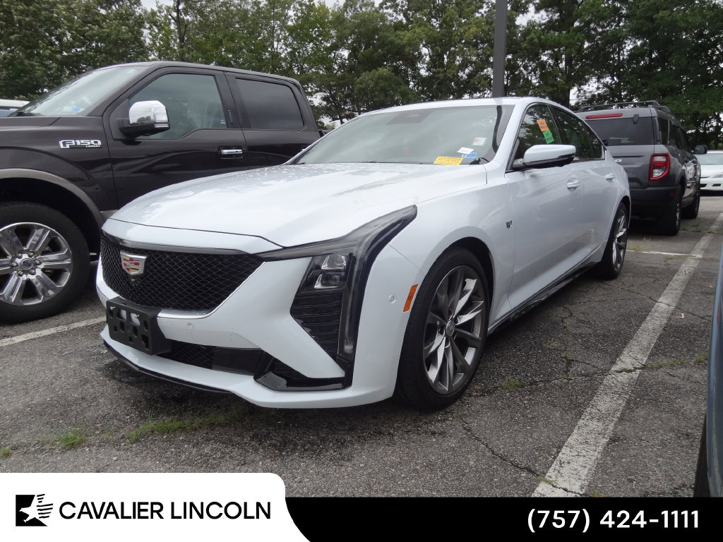Used 2026 Cadillac CT5 Sport w/ Platinum Package RWD image 3