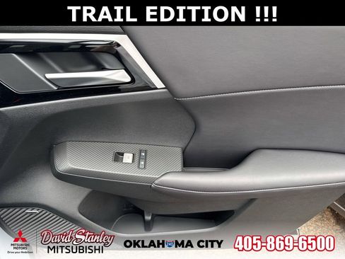 New 2026 Mitsubishi Outlander AWD image 36
