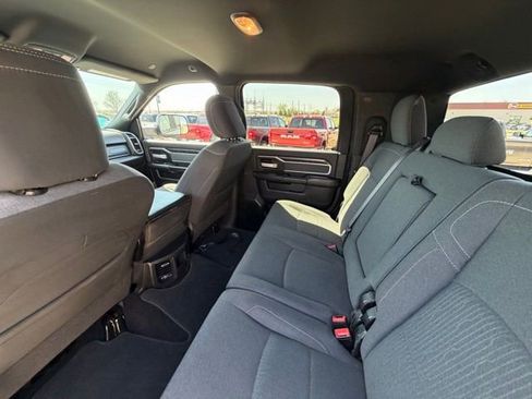 Used 2022 RAM 2500 Big Horn w/ Towing Technology Group B AWD/4WD image 12