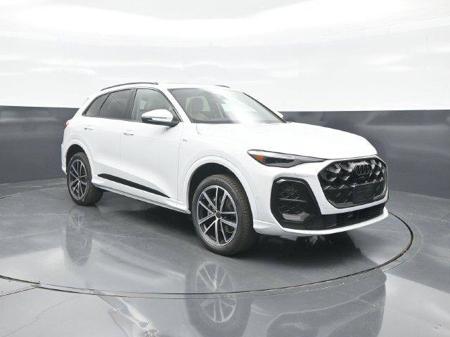 New 2026 Audi Q5 Premium Plus AWD/4WD image 1