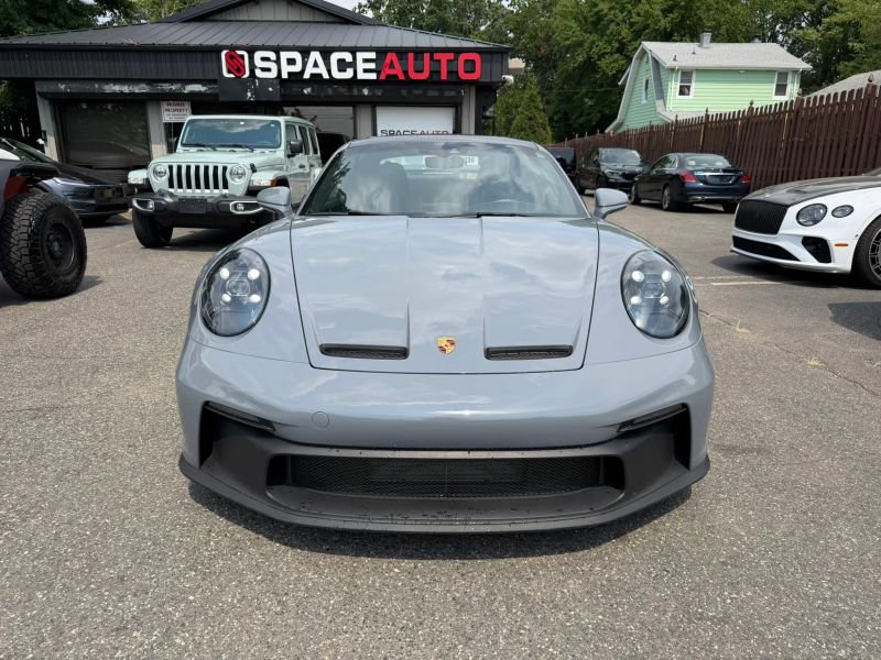Used 2023 Porsche 911 GT3 RWD image 3