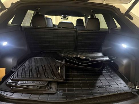 Certified 2024 Volkswagen Atlas Cross Sport SE image 24