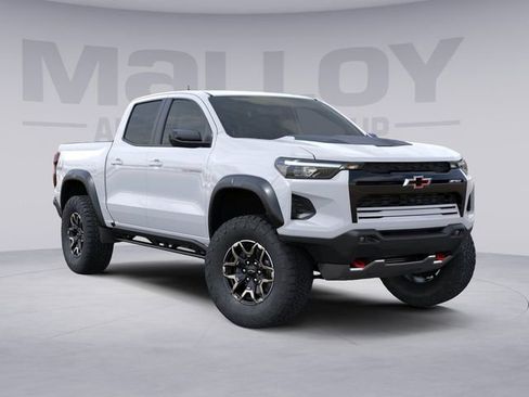 Used 2026 Chevrolet Colorado ZR2 AWD/4WD image 8