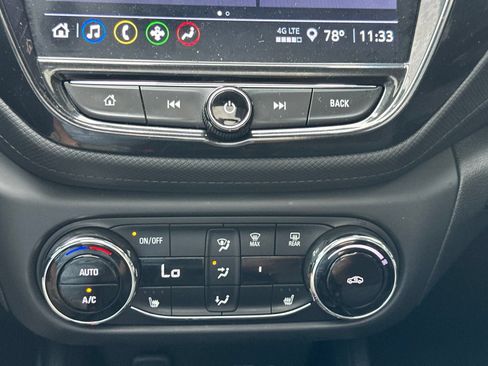Used 2021 Chevrolet TrailBlazer LT w/ Sun and Liftgate Package AWD/4WD image 24