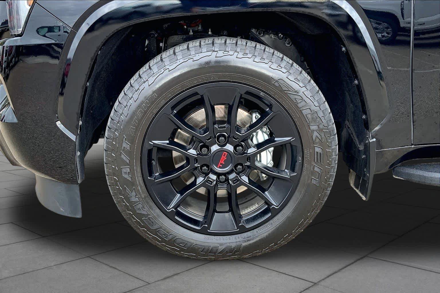 Used 2025 Toyota Sequoia 1794 Edition w/ TRD Off-Road Package AWD/4WD image 11