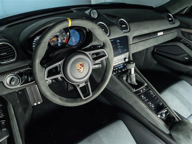Used 2025 Porsche 718 Boxster Spyder RS RWD image 4
