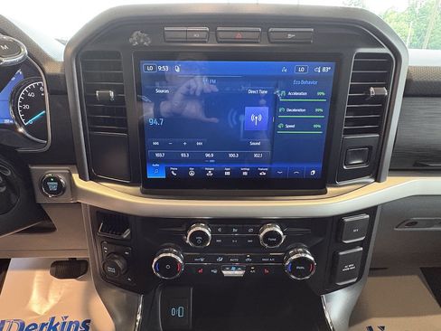 Used 2022 Ford F150 XLT w/ Equipment Group 302A High AWD/4WD image 18
