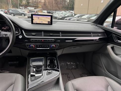 Used 2018 Audi Q7 3.0T Premium Plus w/ Premium Plus Package image 15
