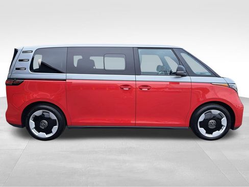 New 2025 Volkswagen ID. Buzz Pro S RWD image 4