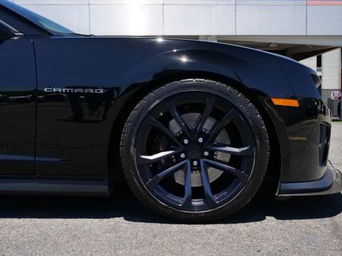 Used 2015 Chevrolet Camaro ZL1 RWD image 44