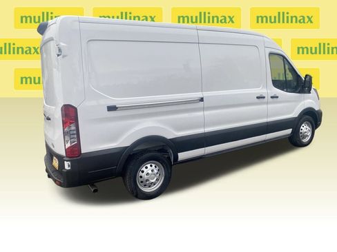 New 2026 Ford Transit 250 148 Medium Roof Extended AWD w/ Load Area Protection Package image 3