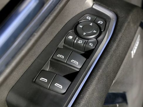Used 2024 Chevrolet Silverado 2500 LTZ w/ LTZ Convenience Package AWD/4WD image 22