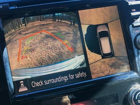 Used 2019 Nissan Murano SV w/ Premium Package image 10