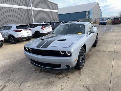 Used 2020 Dodge Challenger SXT w/ Blacktop Package
