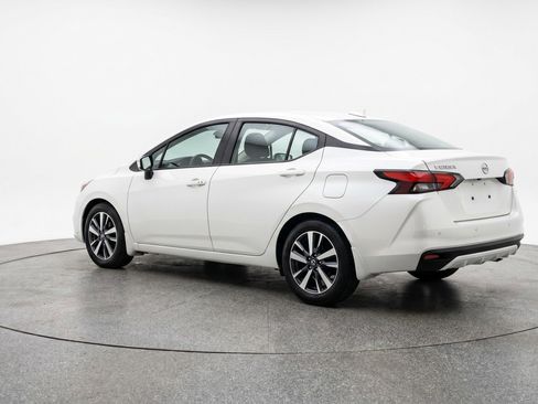 Used 2025 Nissan Versa SV FWD image 6