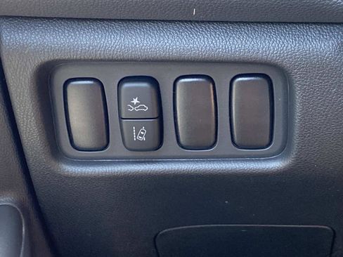 New 2026 Mitsubishi Outlander Sport LE AWD/4WD image 16