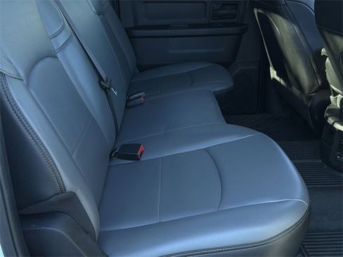 Used 2022 RAM 2500 Tradesman w/ Chrome Appearance Group image 35