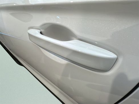 Certified 2025 Honda CR-V Sport-L image 6