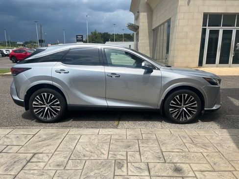 Used 2024 Lexus RX 350 Premium Plus w/ Convenience Package FWD image 3