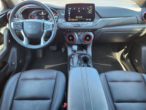 Used 2025 Chevrolet Blazer RS FWD image 31