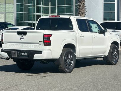 New 2026 Nissan Frontier SV w/ Tow Package