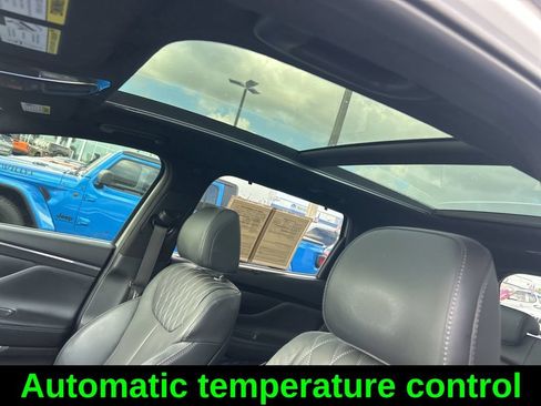 Used 2023 Hyundai Santa Fe Calligraphy AWD/4WD image 12