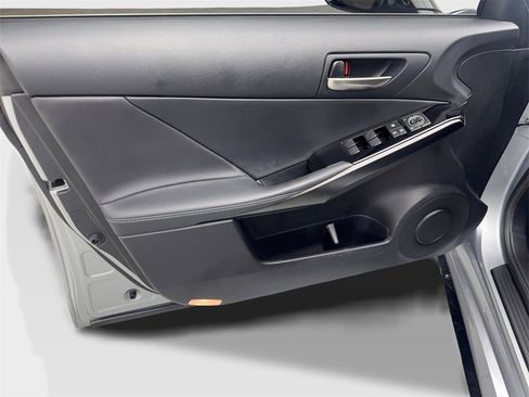 Used 2025 Lexus IS 350 F Sport w/ Accessory Package 2 image 31