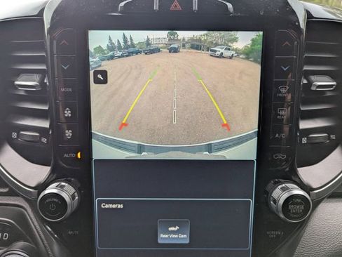 Used 2022 RAM 1500 Laramie w/ Sport Appearance Package AWD/4WD image 7