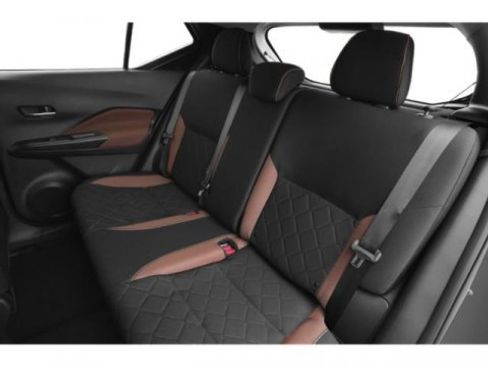 Used 2020 Nissan Kicks SR w/ SR Premium Package image 16