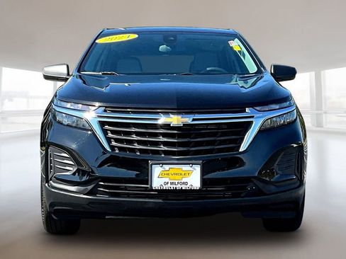 Used 2024 Chevrolet Equinox LS AWD/4WD image 2