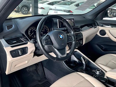 Used 2020 BMW X1 sDrive28i w/ Premium Package image 18