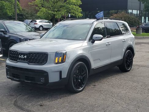 Used 2024 Kia Telluride SX X-Line AWD/4WD image 2