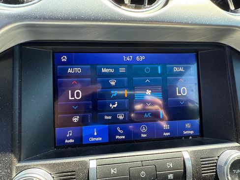 Used 2022 Ford Mustang GT Premium RWD image 17