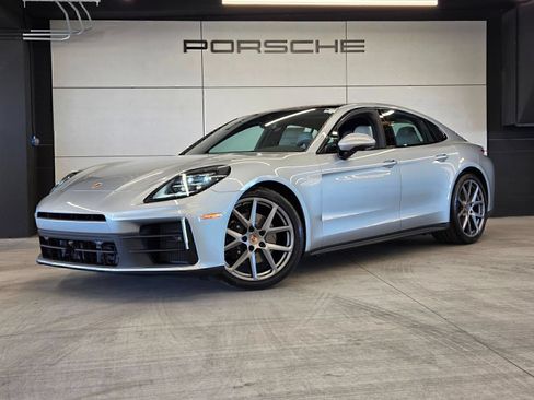 Certified 2026 Porsche Panamera RWD image 1