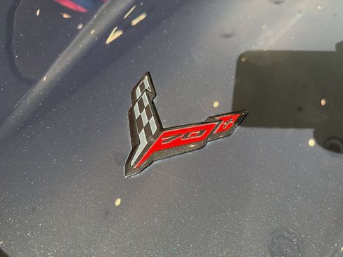 Used 2023 Chevrolet Corvette Z06 RWD image 10