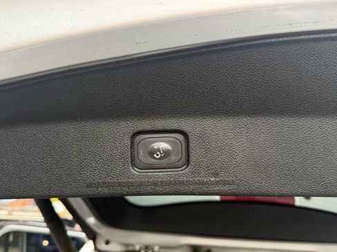 Used 2016 Ford Explorer Limited w/ Equipment Group 301A image 22