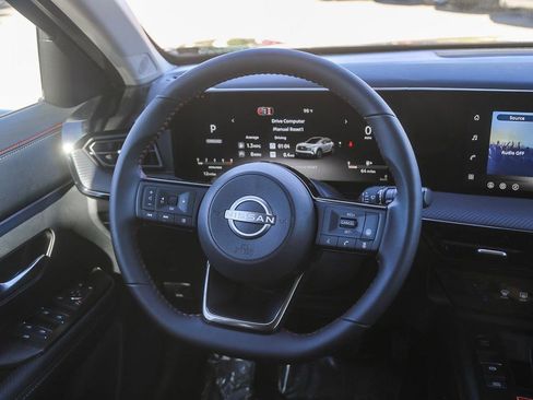 New 2026 Nissan Kicks SR FWD image 29